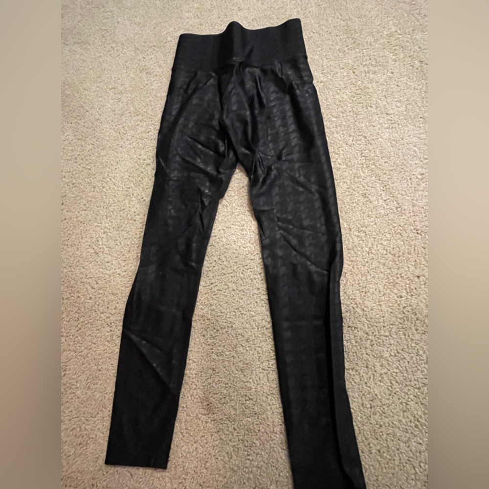 Takara Shine Carbon38 High Rise 7/8 Length—houndstooth Black